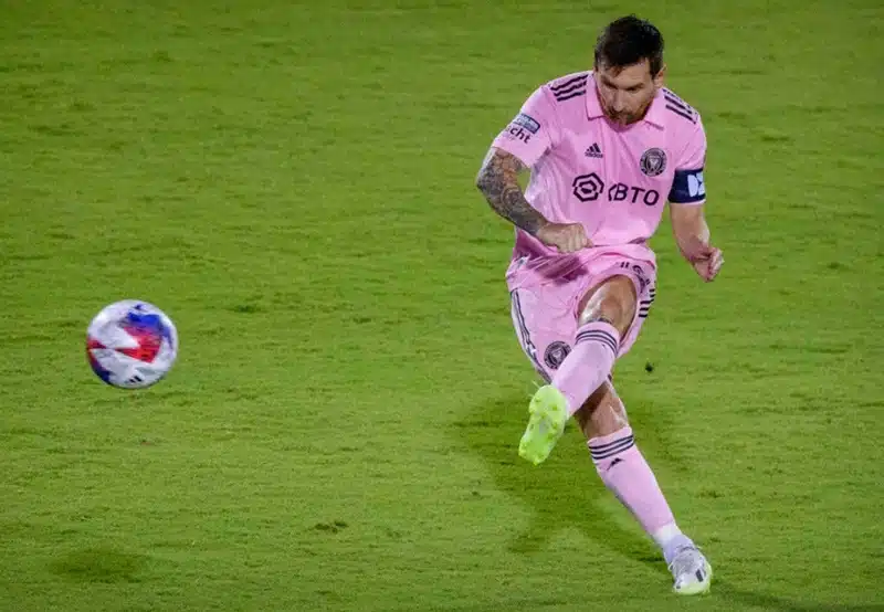 chơi cá độ bóng đá online